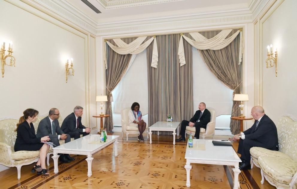 Le président Ilham Aliyev reçoit une délégation de la Banque mondiale