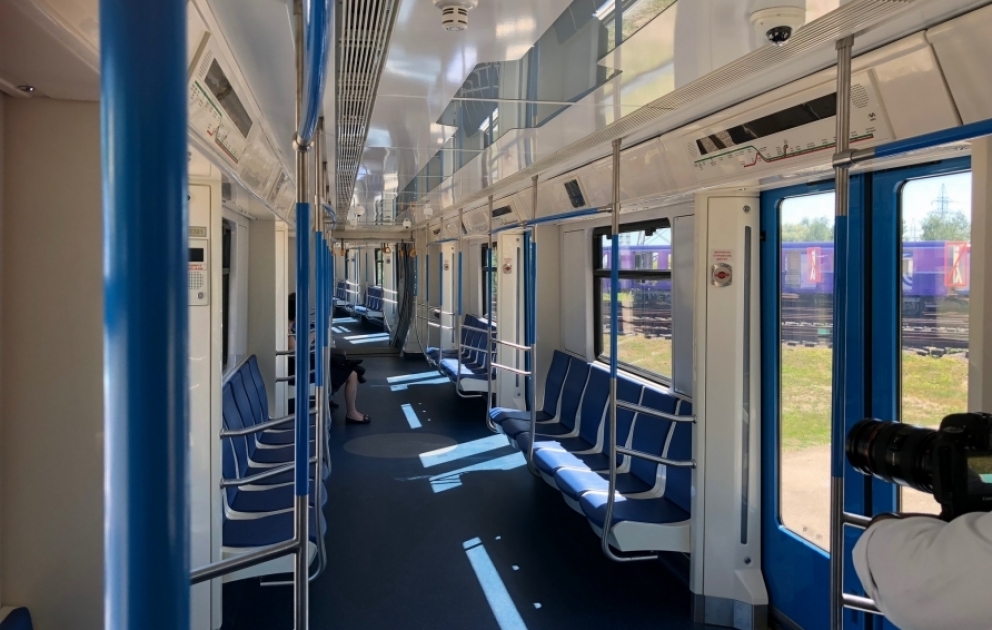 Rusiyadan Bakıya yeni metro vaqonlarının ilk partiyası yola salınıb