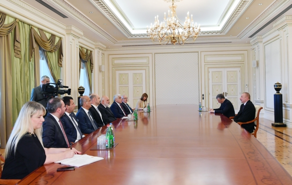 President Ilham Aliyev received delegation led by vice-speaker of Grand National Assembly of Turkey