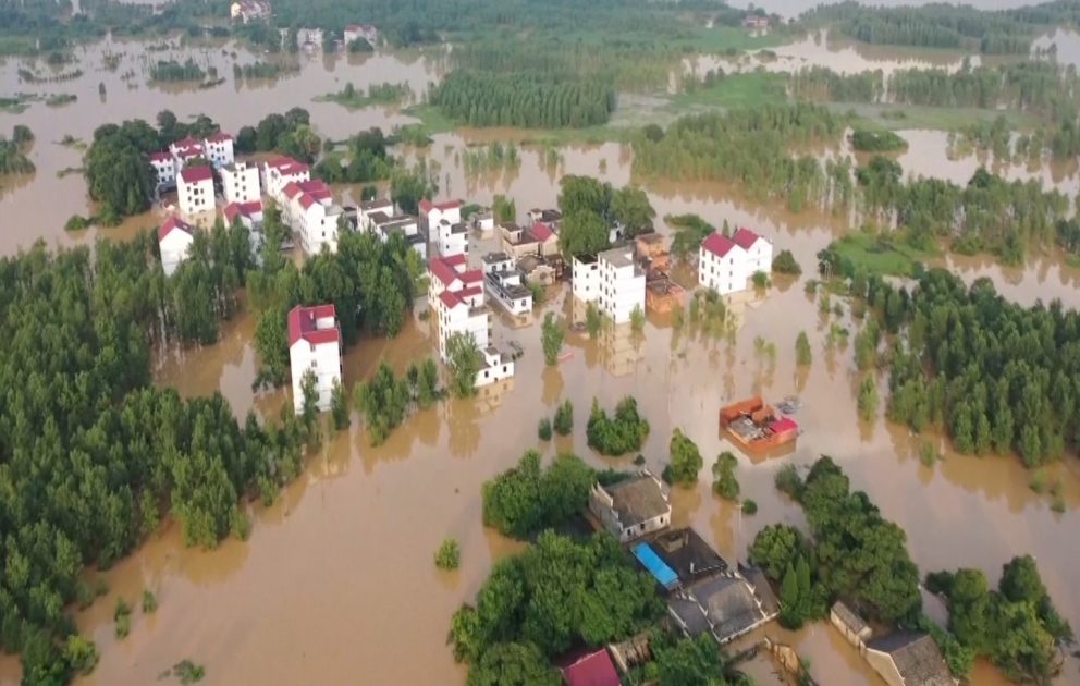 Çində güclü yağışlar 61 nəfərin ölümünə səbəb olub