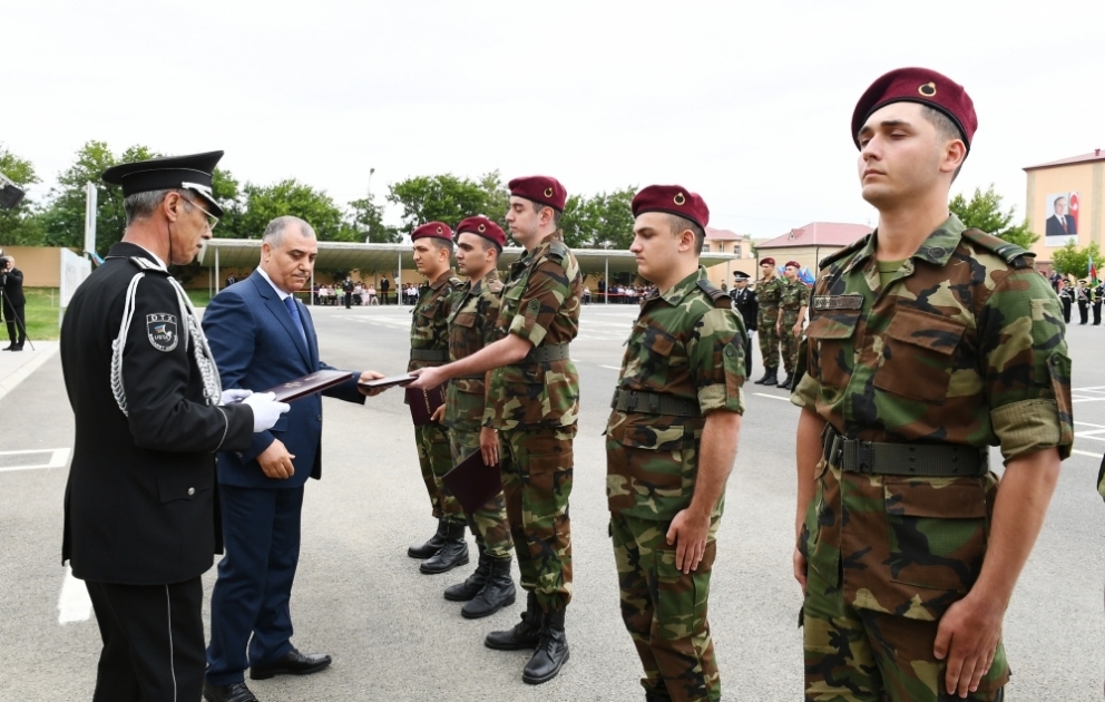 Cérémonie de démobilisation dans le Service de sécurité nationale