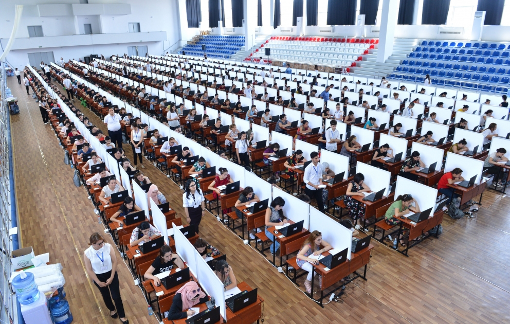 Müəllimlərin işə qəbulu üzrə müsabiqədə iştirak üçün 50 mindən çox namizəd elektron ərizəsini təsdiqləyib