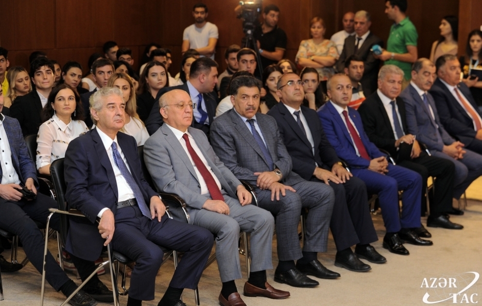 “Heydər Əliyev Azərbaycan gəncliyinin düşüncəsində. 50 il” layihəsinin yekunu və eyniadlı portalın təqdimatı olub