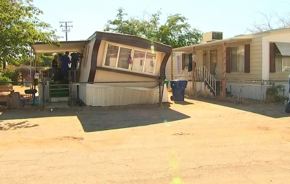 Powerful quake hits Southern California, causing damage and injuries