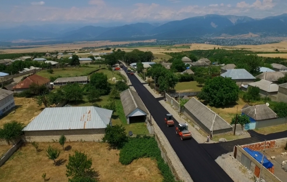 İsmayıllıda 15 kilometrlik 2 yolun inşası yekunlaşır