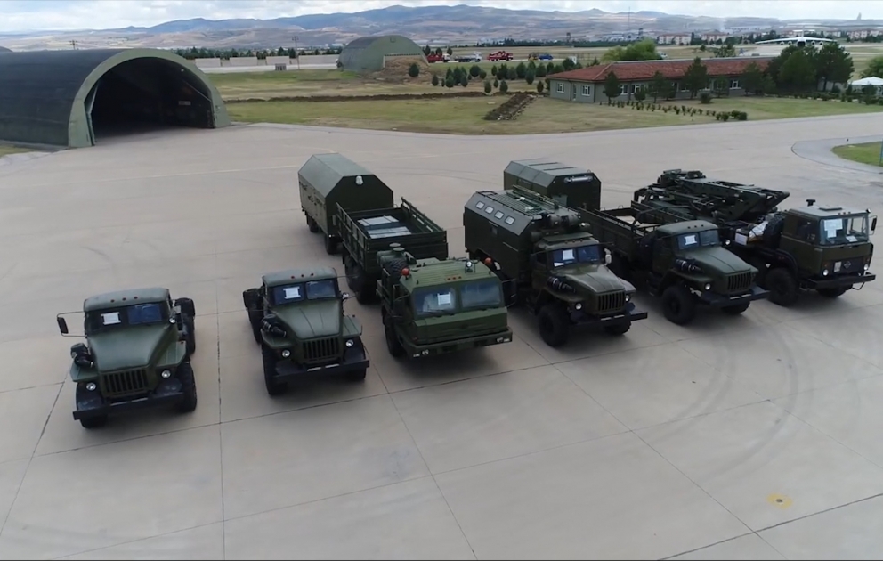 S-400 raketlərinin hissələri Türkiyəyə gətirilib