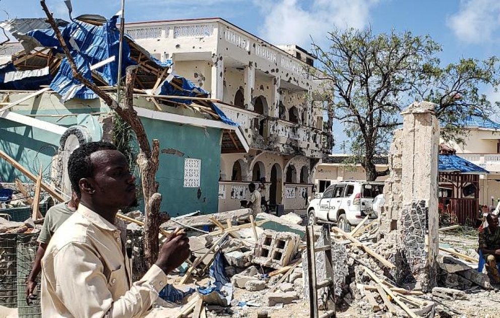 Somalidə otelə hücum nəticəsində ölənlərin sayı 26-ya çatıb