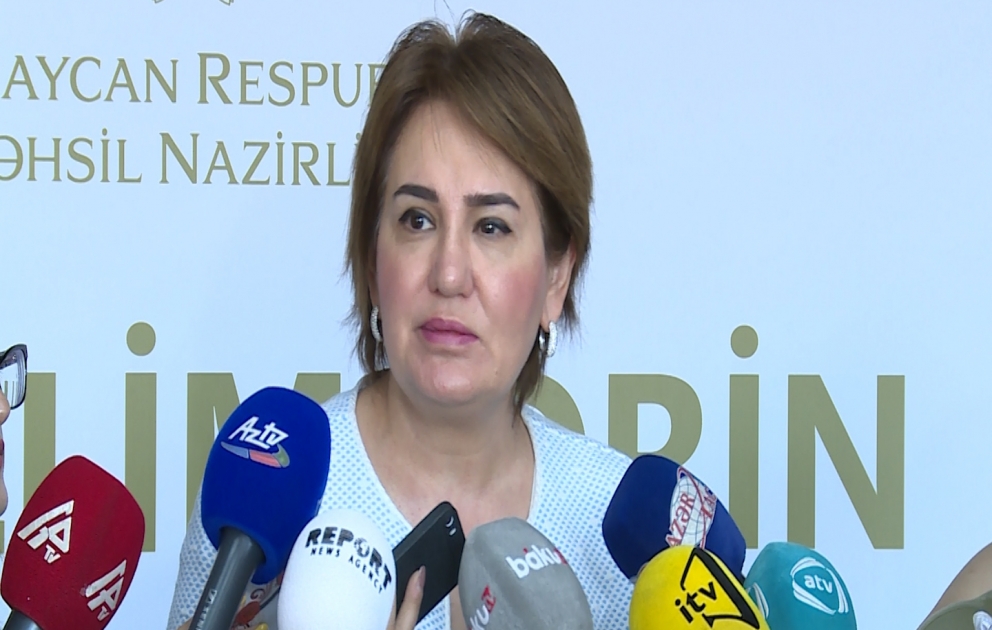 Müəllimlərin işə qəbulu imtahanlarında 8 sualın cavablarında düzəliş edilib