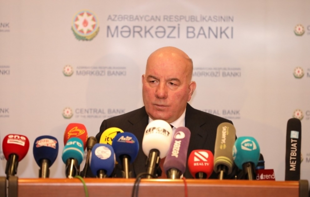 Mərkəzi Bank uçot dərəcəsini azaldıb