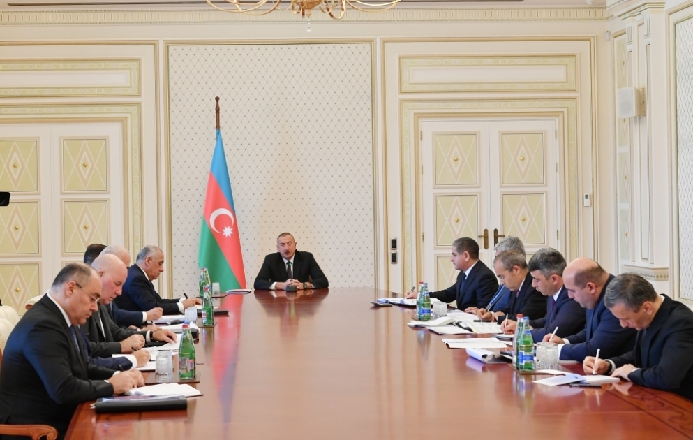 President Ilham Aliyev chairs meeting on socio-economic area
