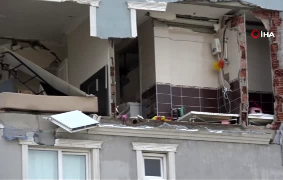 İstanbulda partlayış: ölən var