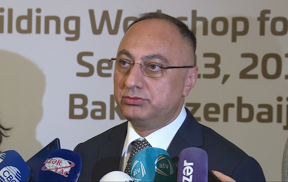 İnsanların şəxsi gigiyena qaydalarına əməl etməmələri qida zəhərlənmələrinə səbəb olur