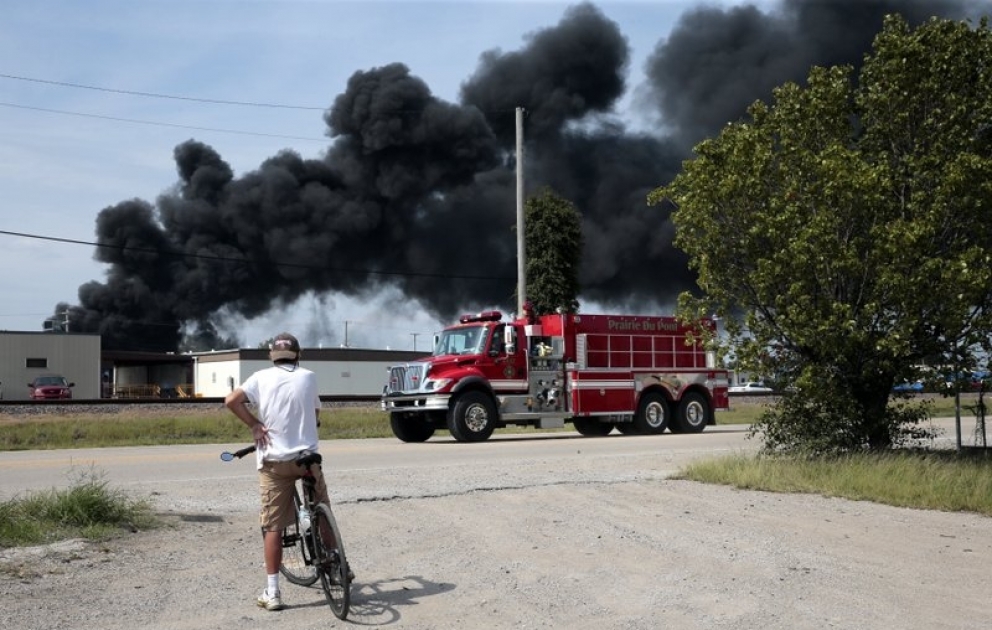 Massive Illinois train derailment sparks chemical fire, numerous evacuations