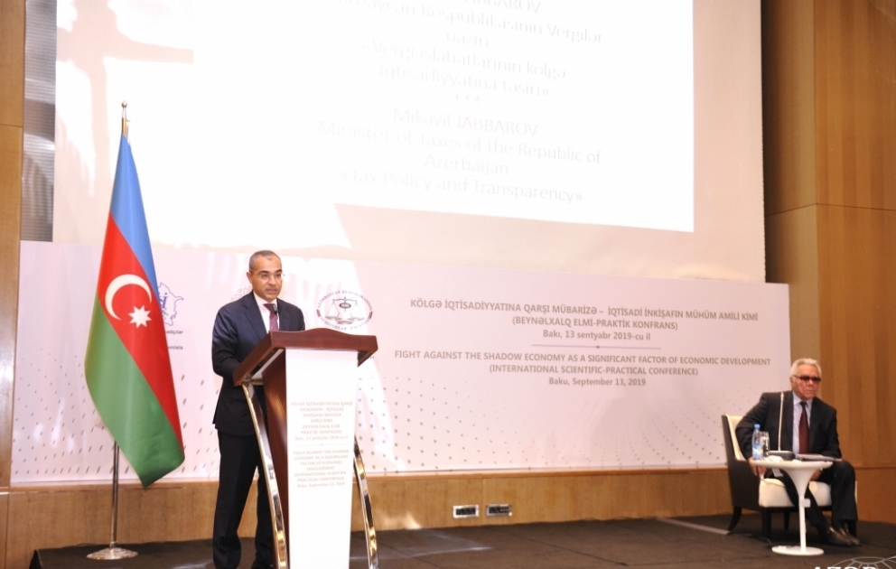 Bakıda kölgə iqtisadiyyatına qarşı mübarizə məsələləri müzakirə olunub