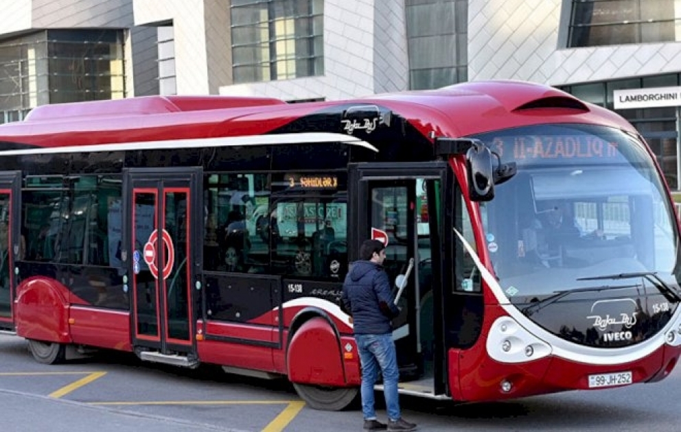 Yanvar-avqust aylarında nəqliyyat vasitələri ilə 1,3 milyarddan çox sərnişin daşınıb