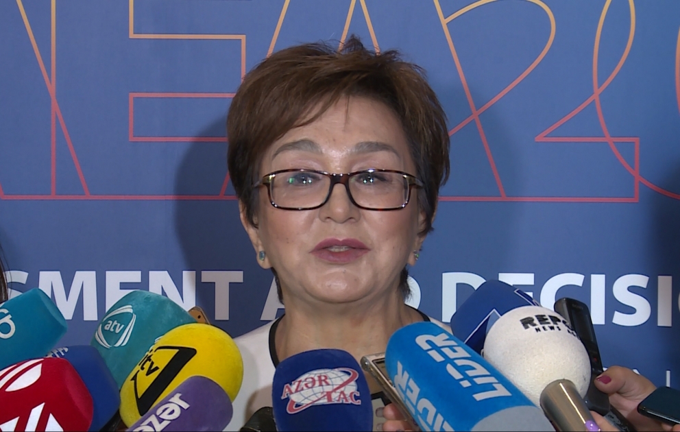 Məleykə Abbaszadə: Konfransda dinlənilən məruzələr yerli mütəxəssislərimiz üçün faydalı olacaq