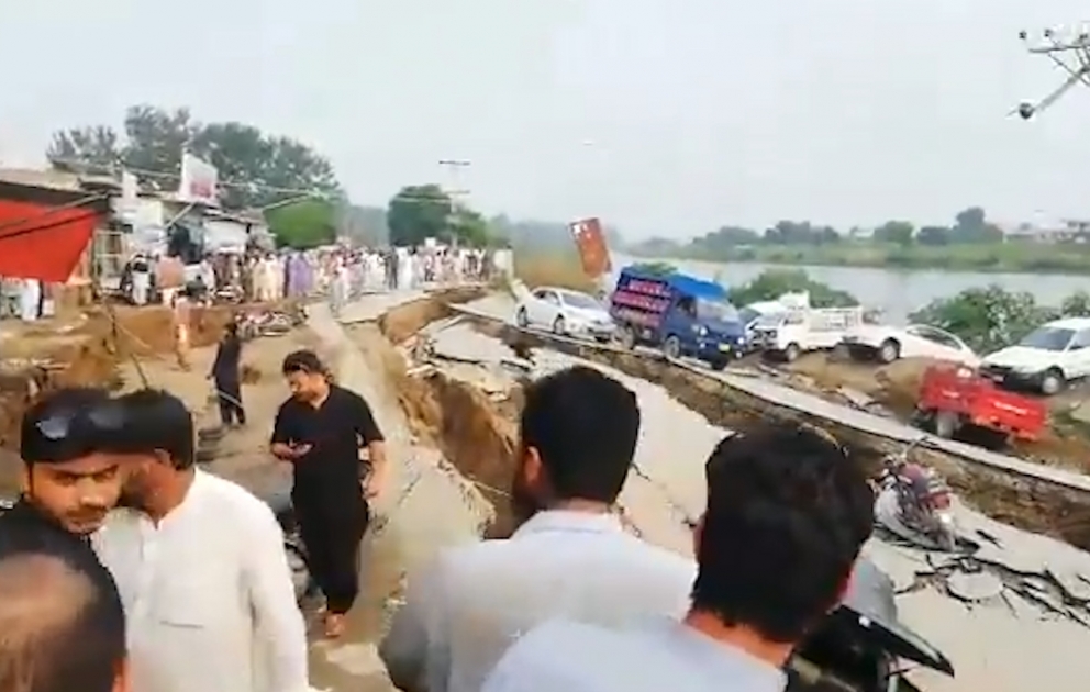 6.1 magnitude earthquake hits Pakistan