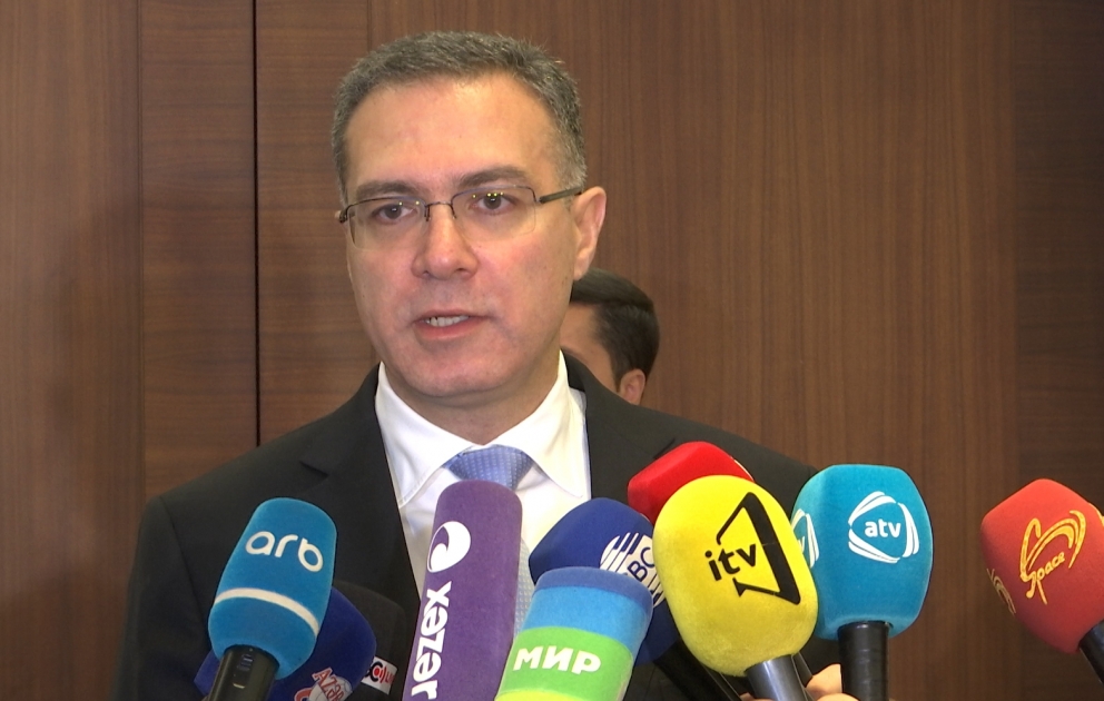Şahmar Mövsümov: Neft Fondu riskli aktivləri daha da artırmaq niyyətindədir