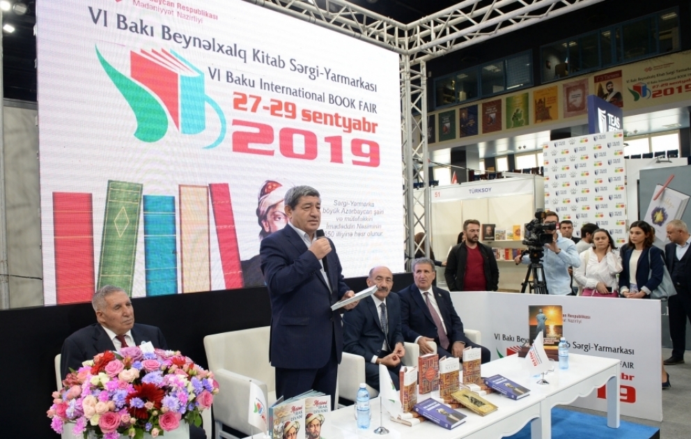 VI Beynəlxalq Kitab Sərgi-Yarmarkası çərçivəsində “Nesimi. İrak divanı” kitabının təqdimatı olub