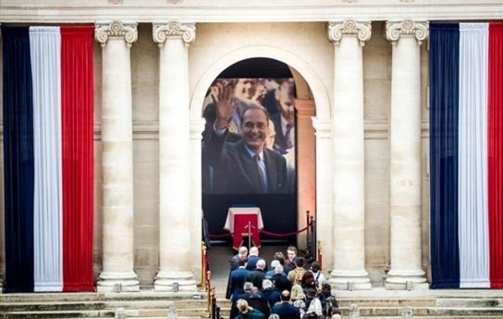 Fransa xalqı mərhum Prezident Jak Şirakla vidalaşır