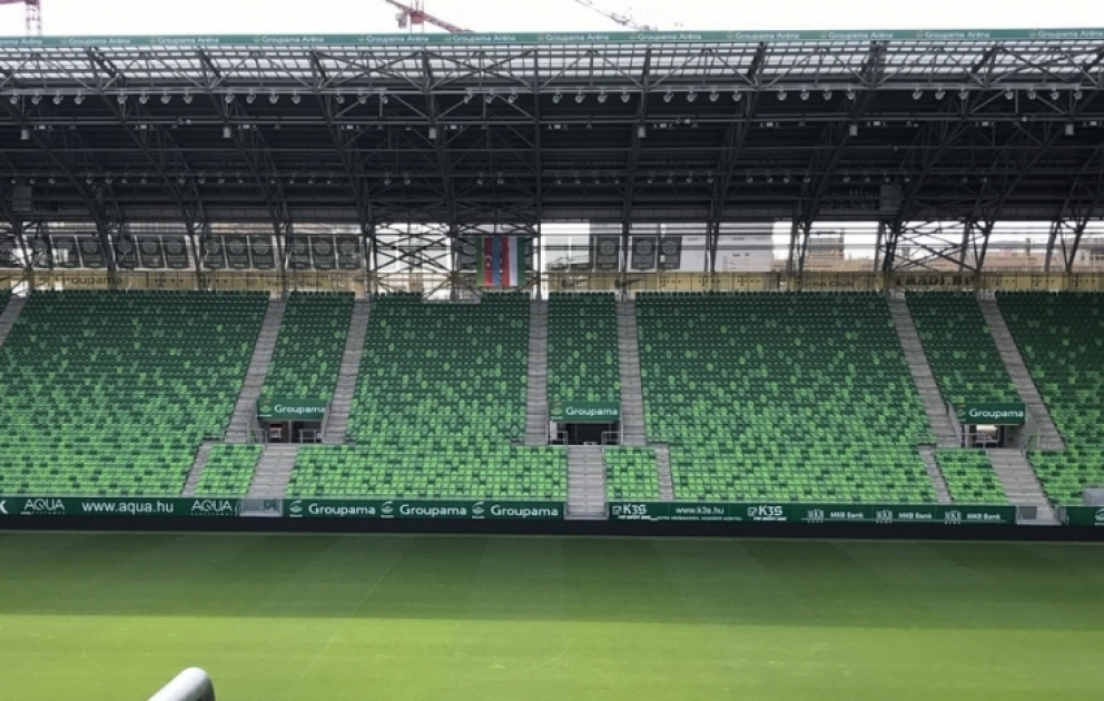 Macarıstan-Azərbaycan: UEFA azarkeşlərin irqçi davranışları səbəbindən ev sahiblərini boş tribunalarla cəzalandırıb