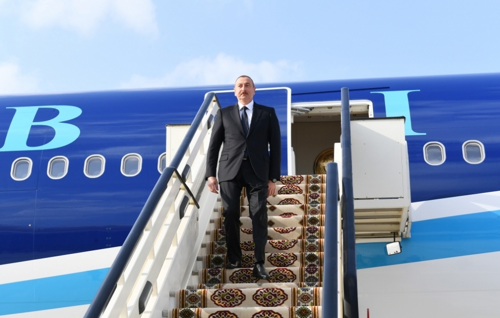 Le président azerbaïdjanais Ilham Aliyev entame une visite de travail au Turkménistan
