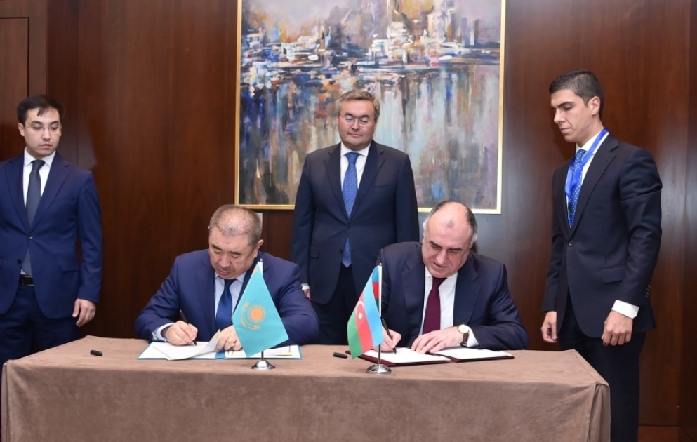 Azərbaycan və Qazaxıstan arasında qarşılıqlı vizasız səfərlər haqqında razılaşmaya dəyişikliklər edilib