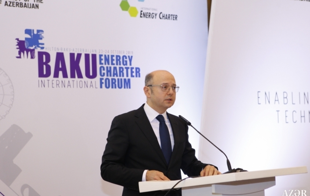 Bakıda Beynəlxalq Enerji Xartiyası Forumu keçirilib