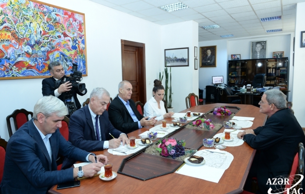 L’AZERTAC et l’Agence de presse Prensa Latina ont signé un mémorandum de coopération