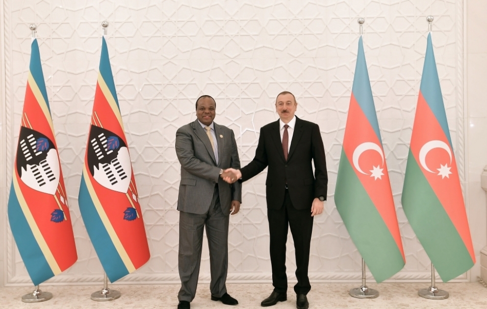 Präsident Ilham Aliyev trifft mit König von Swasiland