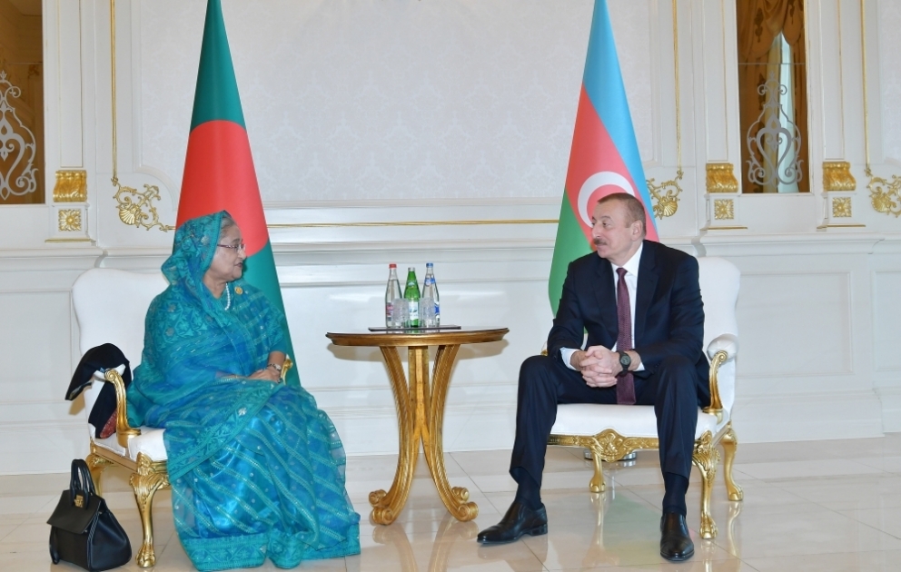 Le président Ilham Aliyev rencontre la Première ministre du Bangladesh