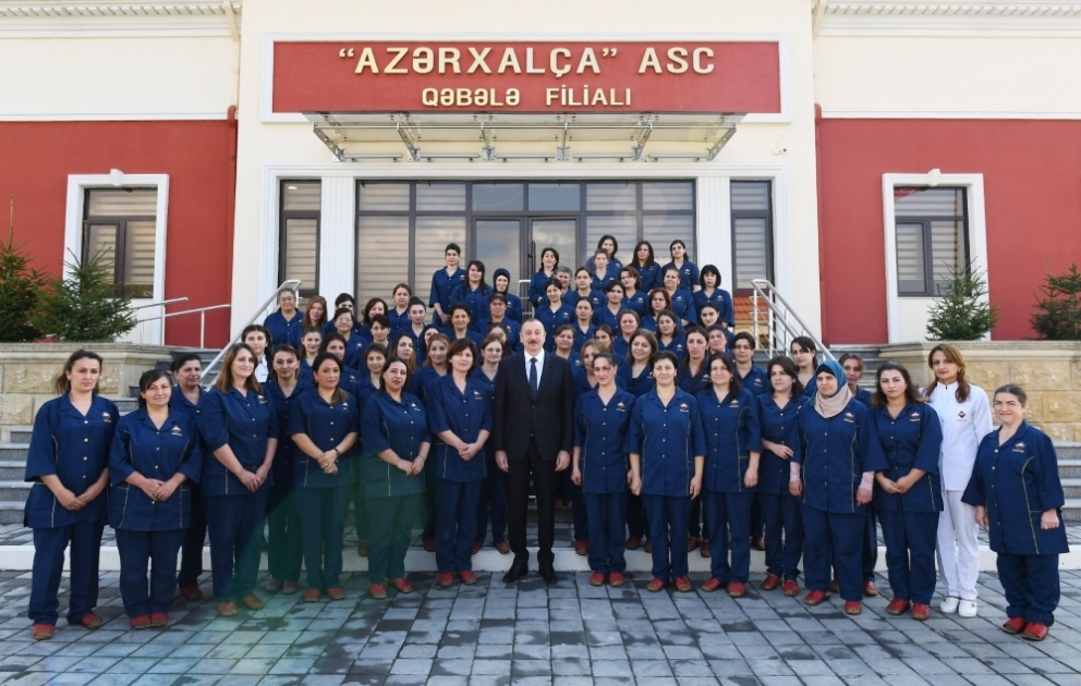 Le président inaugure la filiale de Guébélé de la Société « Azerkhaltcha »