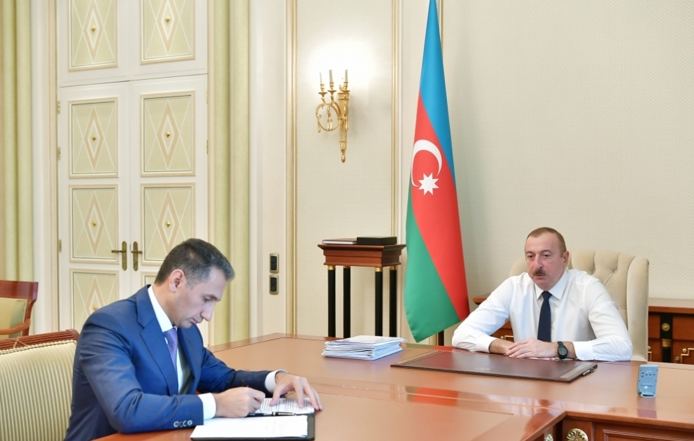 Prezident İlham Əliyev “Azərkosmos” Açıq Səhmdar Cəmiyyətinin sədrini qəbul edib