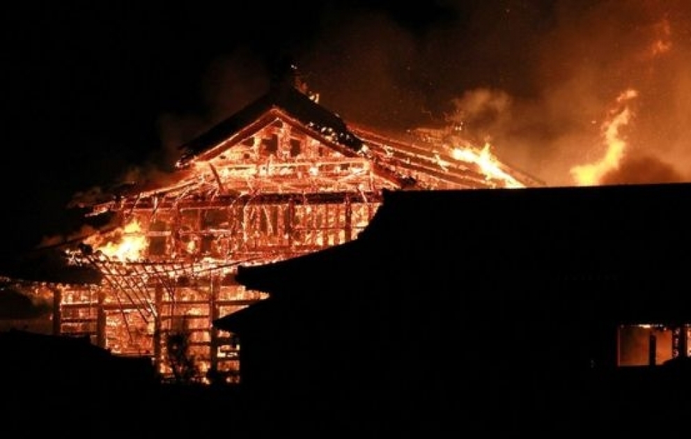 Au Japon, le château de Shuri classé au Patrimoine mondial dévasté par les flammes