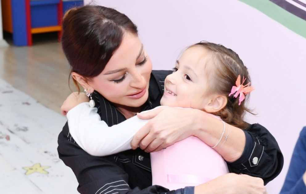 First Vice-President Mehriban Aliyeva visited orphanage-kindergarten No 64 in Narimanov district