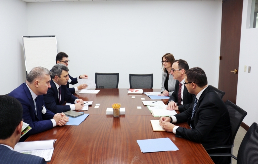 Azerbaijan, US discuss agricultural cooperation