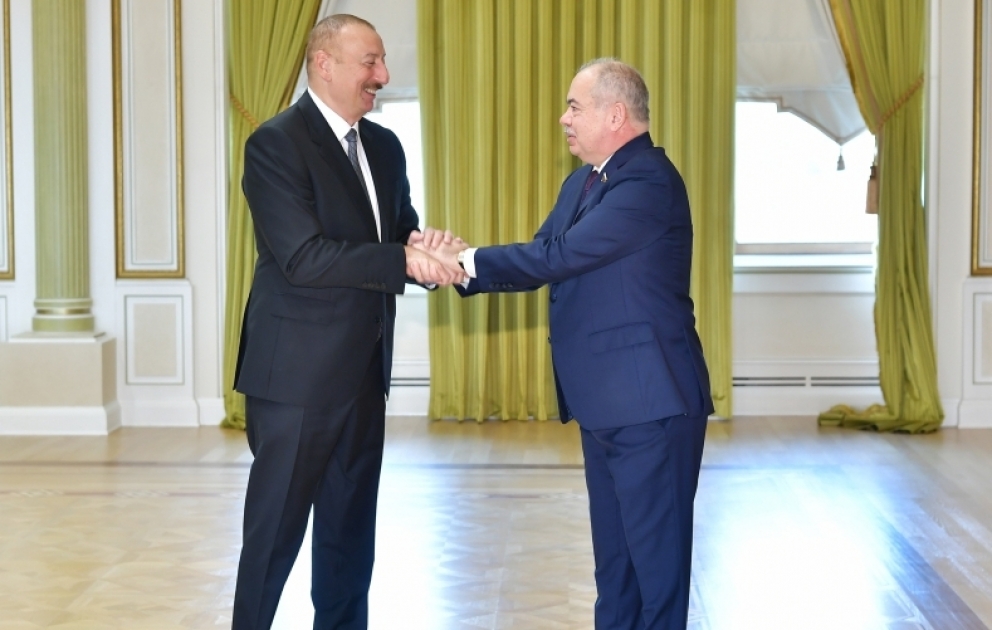 Prezident İlham Əliyev Rusiya Federasiya Şurasının sədr müavinini və komitə sədrini, Dağıstan Xalq Məclisinin sədrini və sədrin müşavirini qəbul edib