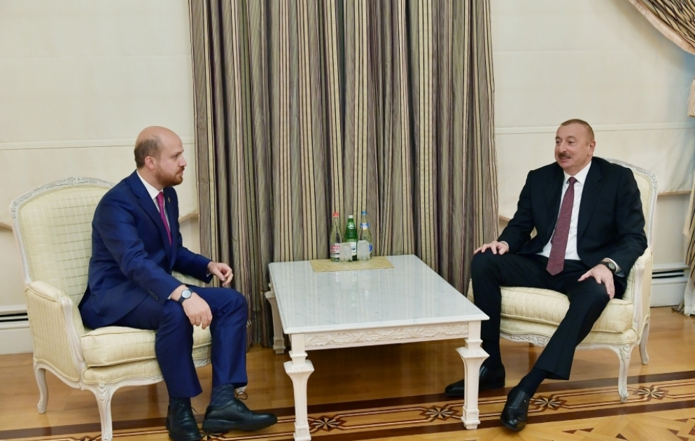 Staatspräsident Ilham Aliyev empfängt Präsident von World Ethnosport Confederation