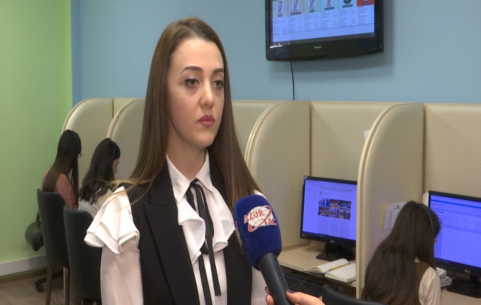 146-2 “Qaynar xətt” xidməti orta məktəblərdə baş verən xüsusi hallarla bağlı zəngləri qəbul edir