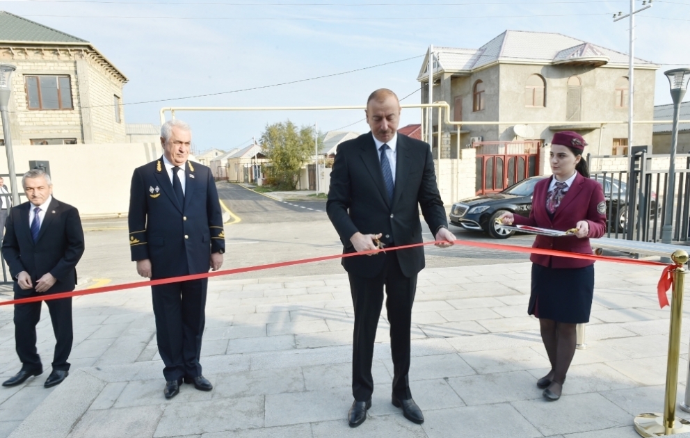 Prezident İlham Əliyev Bakı dairəvi dəmir yolunun Sabunçu-Pirşağı xəttinin yenidənqurmadan sonra açılışında iştirak edib  YENİLƏNİB