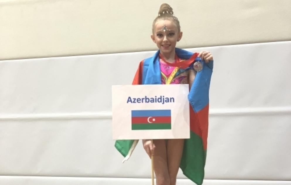 10 yaşlı gimnastımız Mina Abbasova beynəlxalq turnirin ikincisi olub