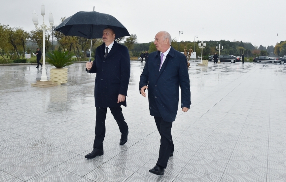 President Ilham Aliyev viewed conditions created at newly built part of Sumgait Boulevard Complex