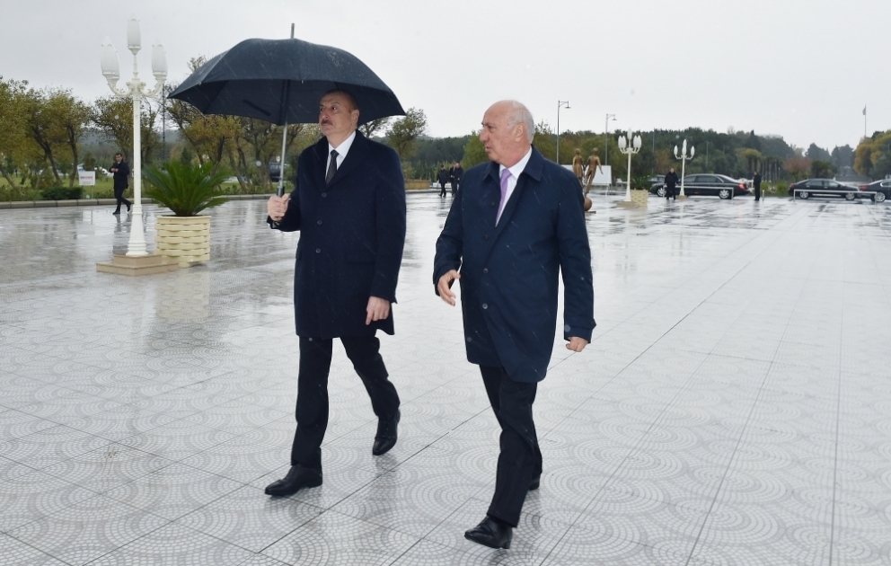 Le président Ilham Aliyev a visité le Parc en bord de mer de Soumgaït