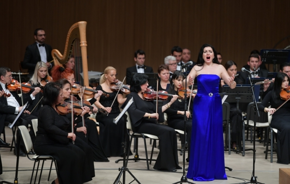 Solisten von Teatro alla Scala geben Konzert im Heydar Aliyev Zentrum