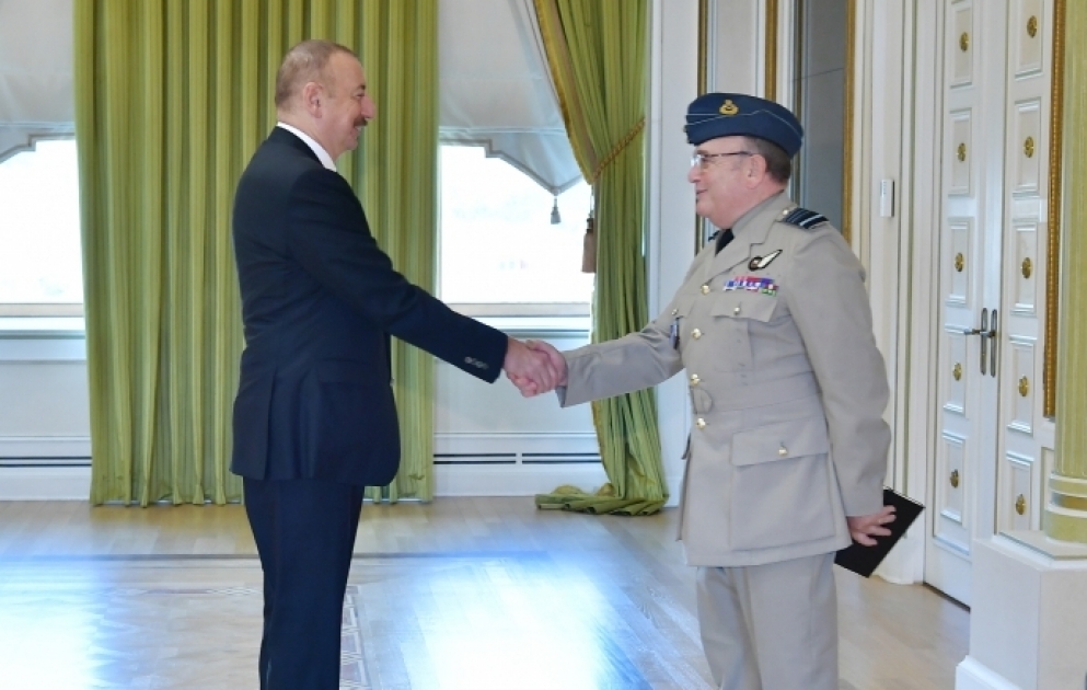 Le président Ilham Aliyev reçoit une délégation menée par le président du Comité militaire de l’OTAN
