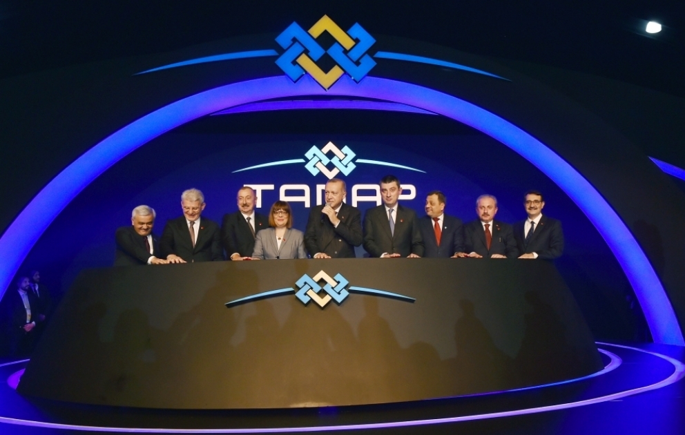 Türkiyənin İpsala qəsəbəsində TANAP qaz kəmərinin Avropa ilə birləşən hissəsinin açılış mərasimi keçirilib