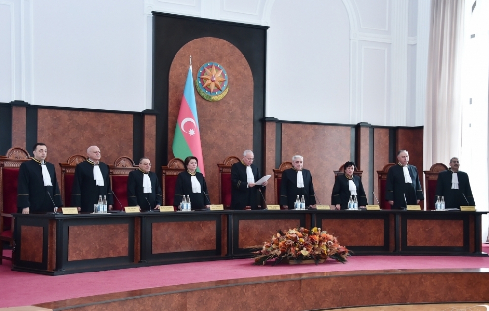 Пленум Конституционного суда принял постановление о соответствии роспуска Милли Меджлиса Конституции