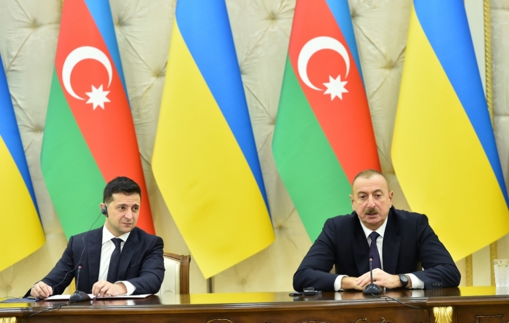 Azerbaijani, Ukrainian presidents made press statements