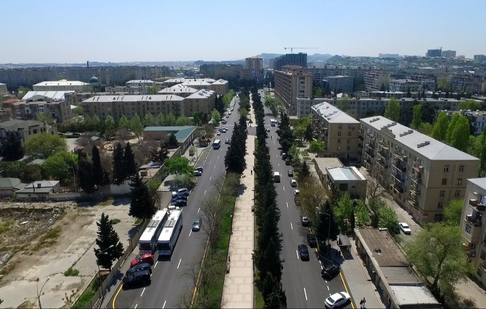 Bakının 12 rayonu üzrə qəsəbədaxili küçə və yollar təmir edilib