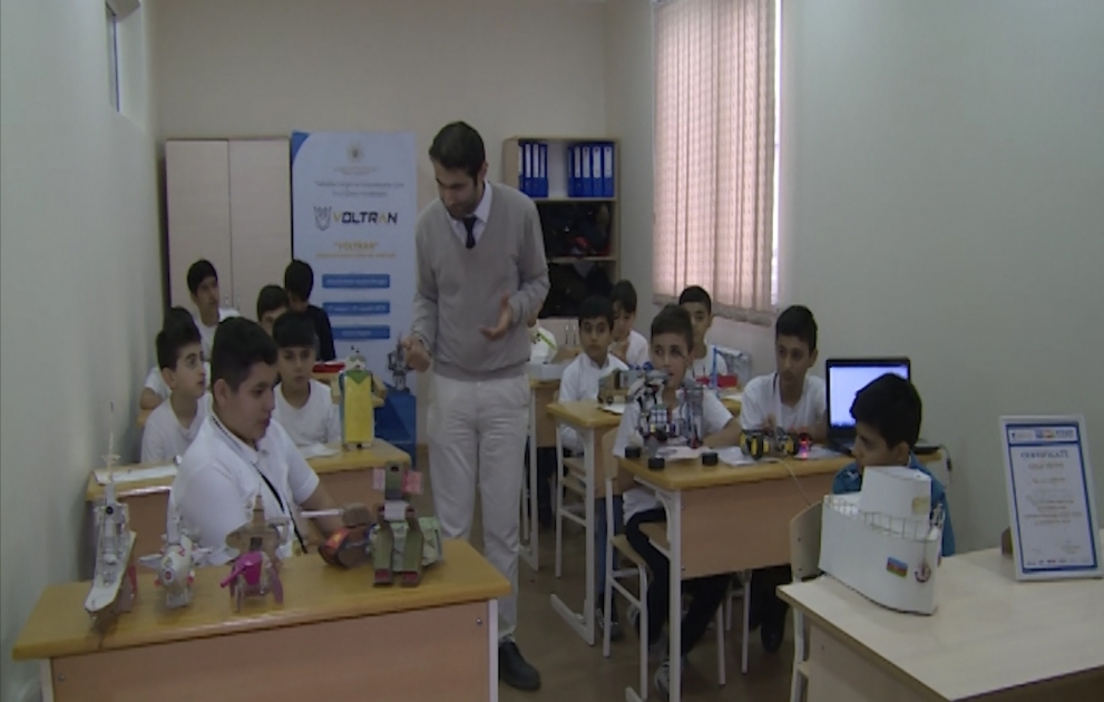 Astaralı şagirdin hazırladığı mühəndis-istehkam cihazı "İdeya çempionu" adına layiq görülüb -  REPORTAJ
